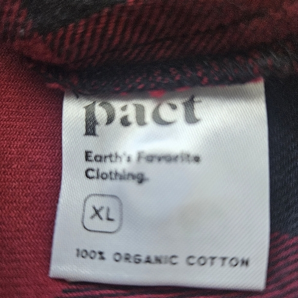 Pact Women's Fireside Flannel Buffalo Plaid Black Red Organic Cotton - Picture 12 of 14